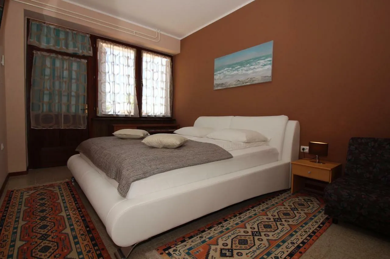 Apartments Rakovic Lovran