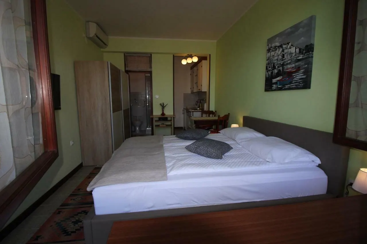 Apartments Rakovic Lovran